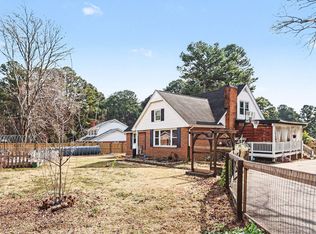 1609 Spring Ln, Sanford, NC 27330