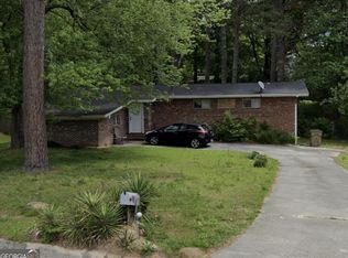 6484 Maddox Rd, Morrow, GA 30260