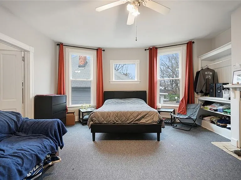 1056 Hemphill Ave NW — Photo 6