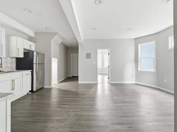 23 Bayview Avenue image 5 of 19