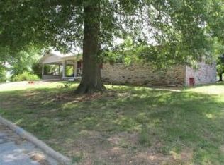 1002 Eugene St, Harrison, AR 72601