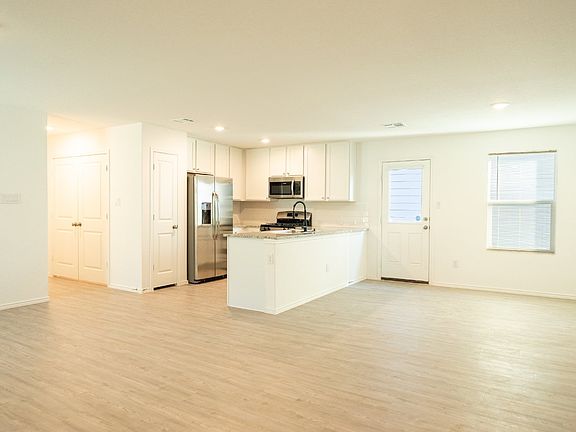 4th image of 14223 Estuary Pl