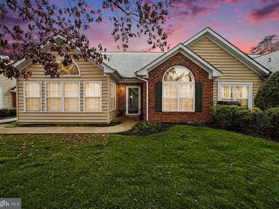 1st image of 6223 Autumn Leaf Dr