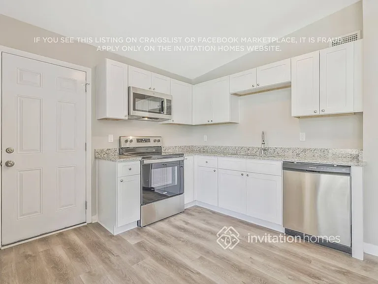 7444 Sandhurst Rd S — Photo 7