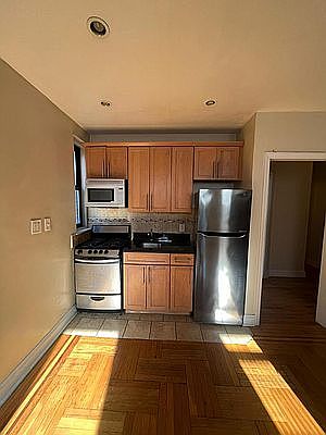 1st image of 141 W 139th St #A35