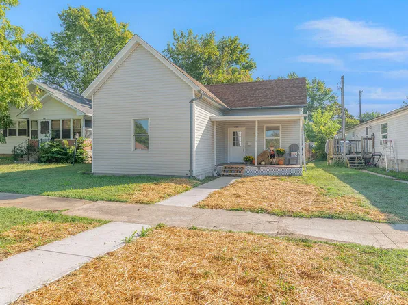 204 N Walnut Street, Pierce City, MO 65723