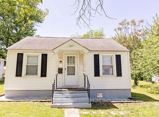 2317 N Robberson Ave, Springfield, MO 65803
