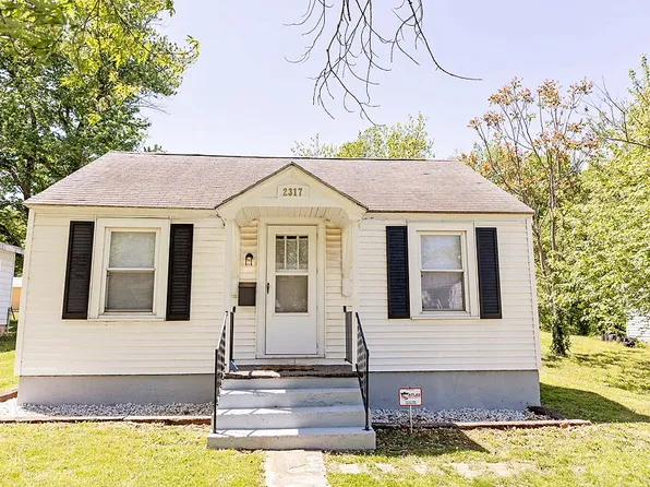 2317 N Robberson Avenue, Springfield, MO 65803