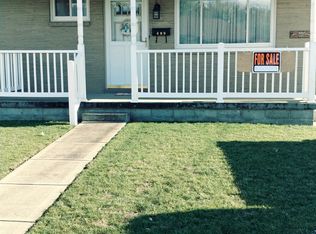 488 Louella Ave, Chester, WV 26034