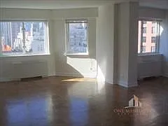 7 Sutton Pl photo 1
