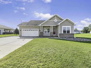 604 E Camrose Ct, Laingsburg, MI 48848