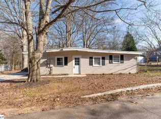 3 Coleman Ln, Taylors, SC 29687
