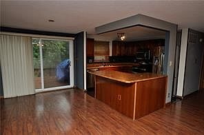 3rd image of 2725 Sheffield Dr