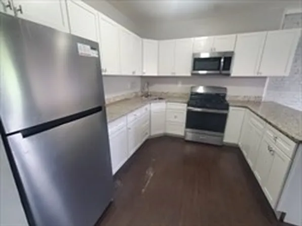 620 Dudley St #4, Dorchester, MA 02125