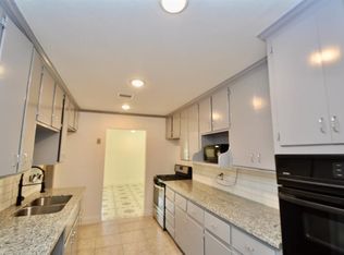 10610 Fleming Dr, Houston, TX 77013