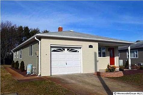 3rd image of 108 Liberta Dr
