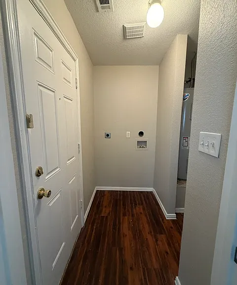 1706 Fred St — Photo 5