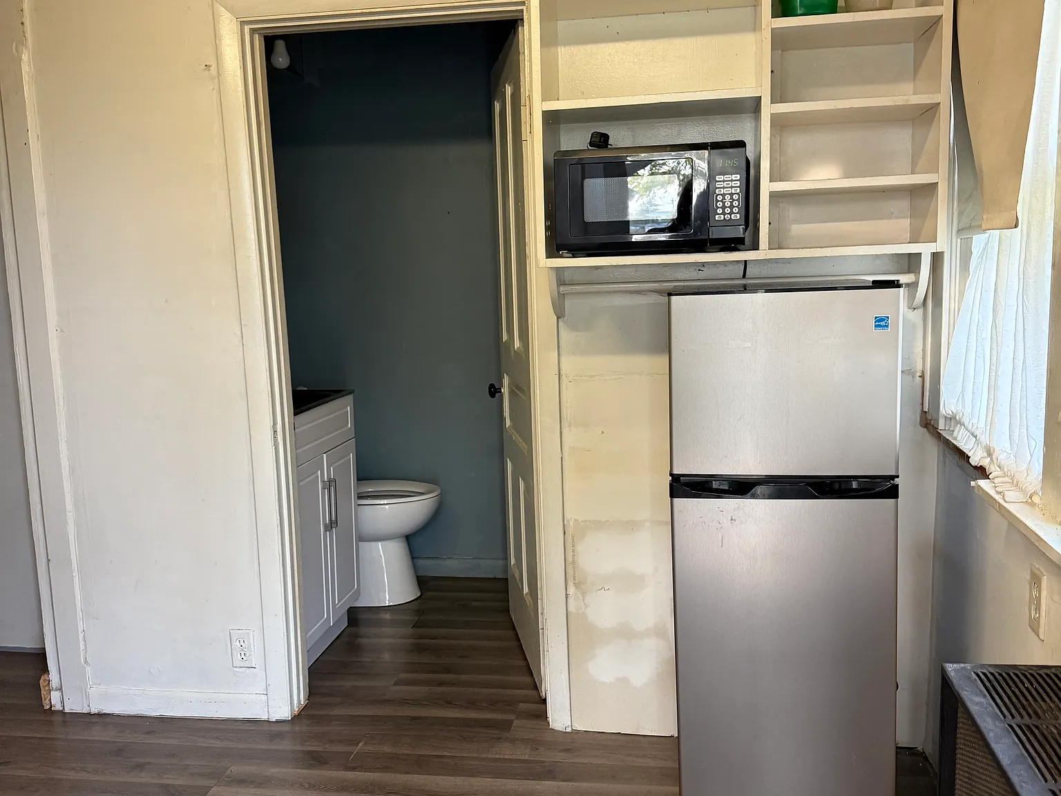 1 bed, $700 — Photo 4