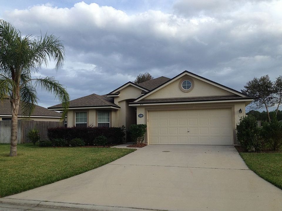 1st image of 430 W New England Dr