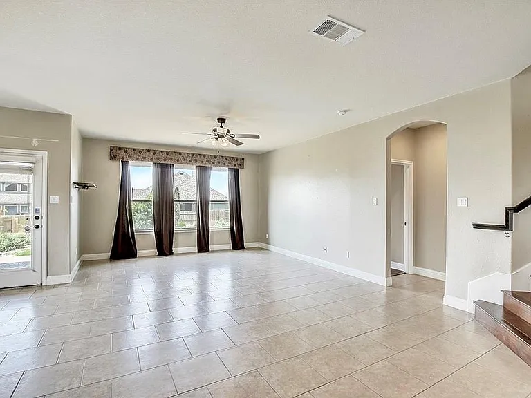 3433 De Torres Cir — Photo 5