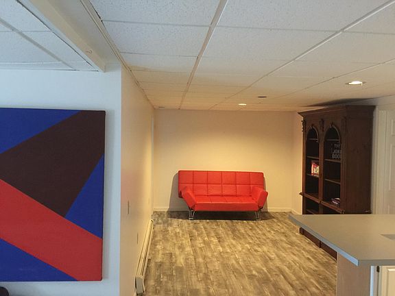 4th image of 61 Bramblebush Dr #1