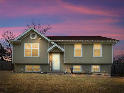 10636 Oak Trafficway, Kansas City, MO, 64155