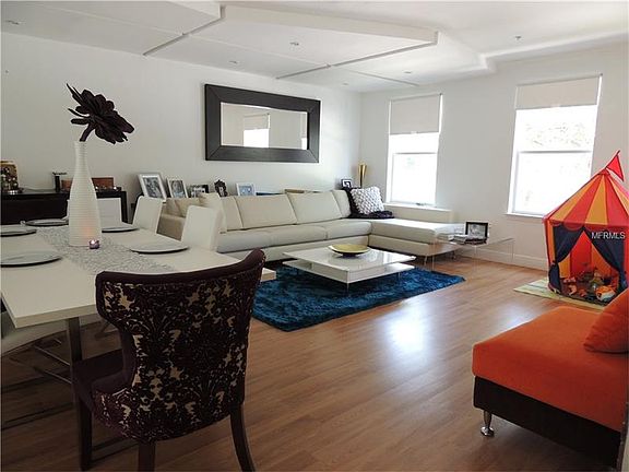 2nd image of 1056 Waterside Dr