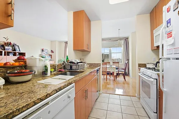 Sold by Mill Realty Group Inc. | media 18