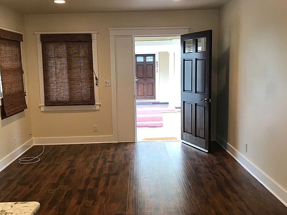 5th image of 642-654 1/2 S Marengo Ave #650
