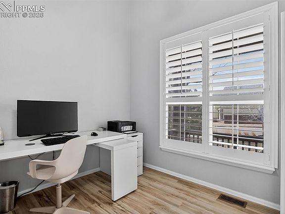 5th image of 7735 Chancellor Dr