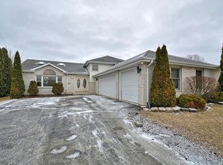 194 Bayview Ct, Steger, IL 60475