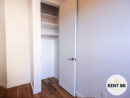 5th image of 1128 Greene Ave #1A
