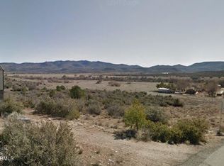 18439 S Peeples Valley Rd, Kirkland, AZ 86332