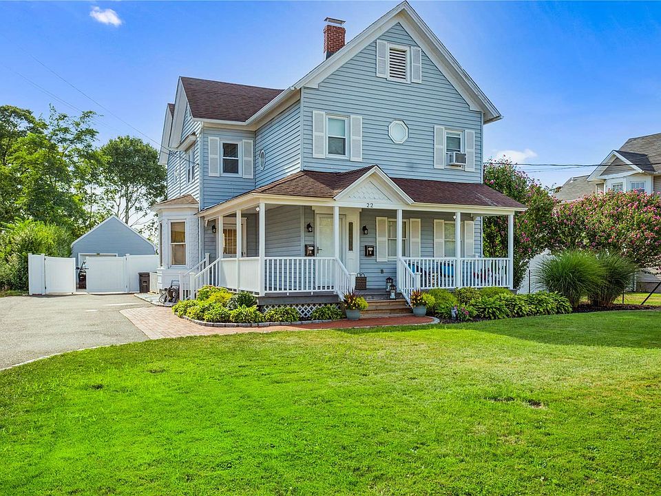 1st image of 22 Jennings Ave