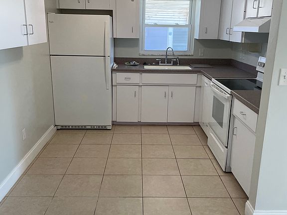 2nd image of 4543 33rd Ave N