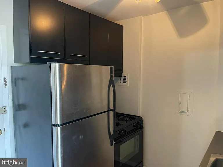 922 24th St NW #711 — Photo 30