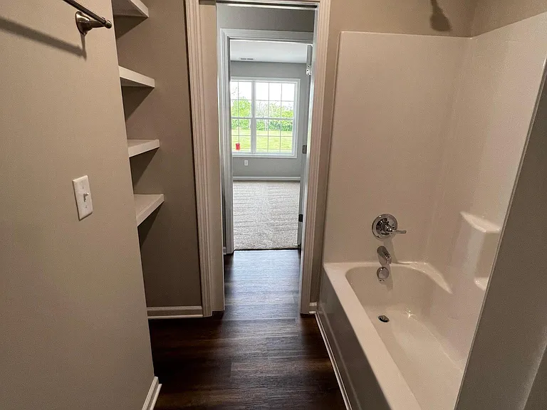 111 Judy Ct — Photo 14