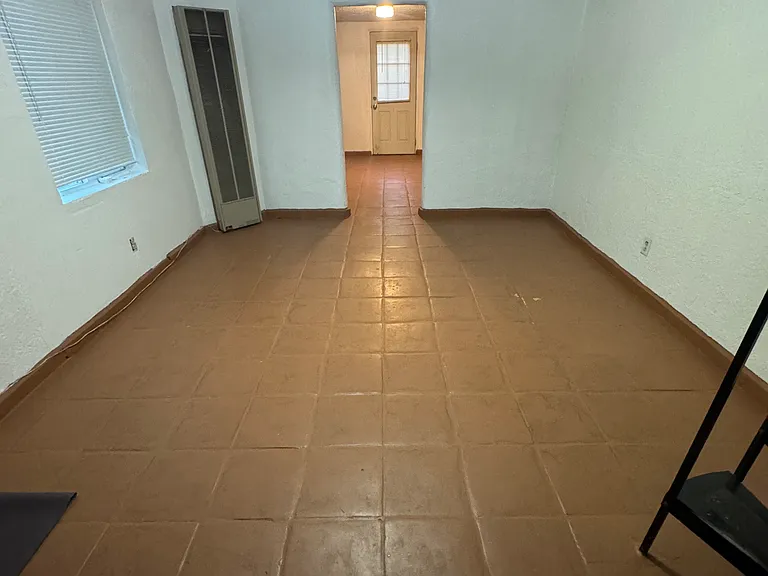 4051 Agua Fria St #B — Photo 10