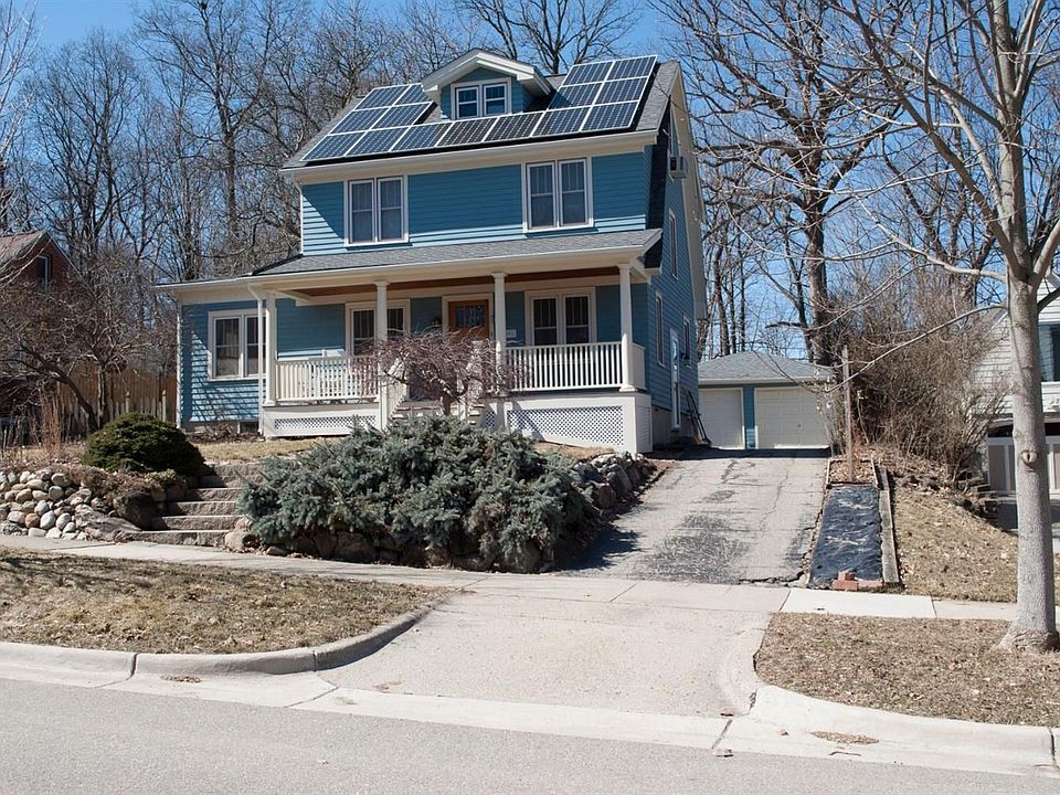 1st image of 804 Mount Vernon Ave