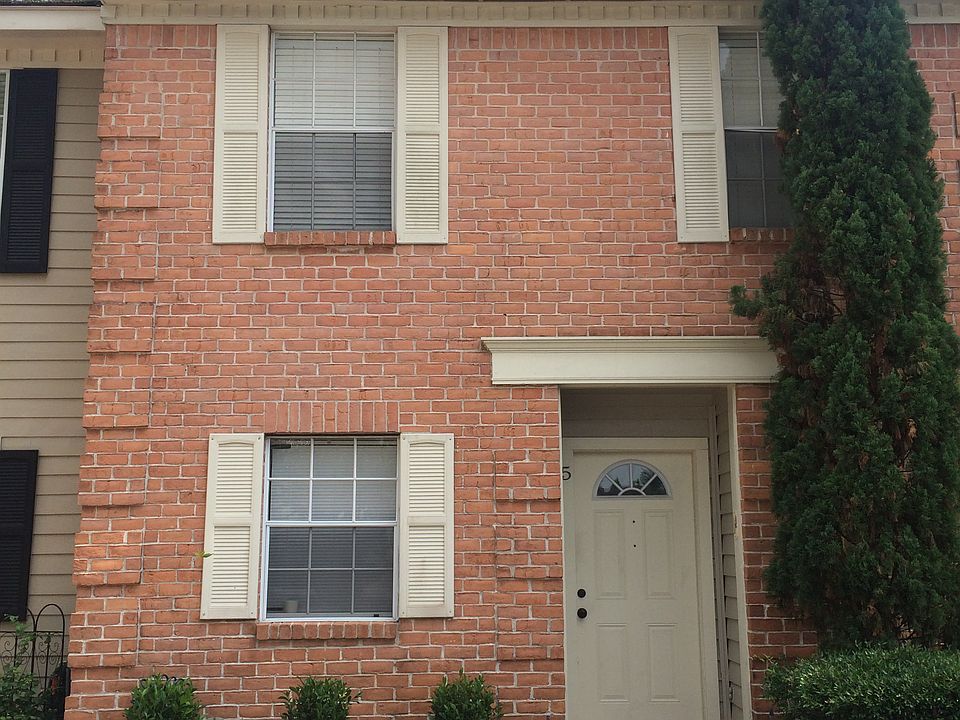 1st image of 2030 Plantation Dr Unit 5