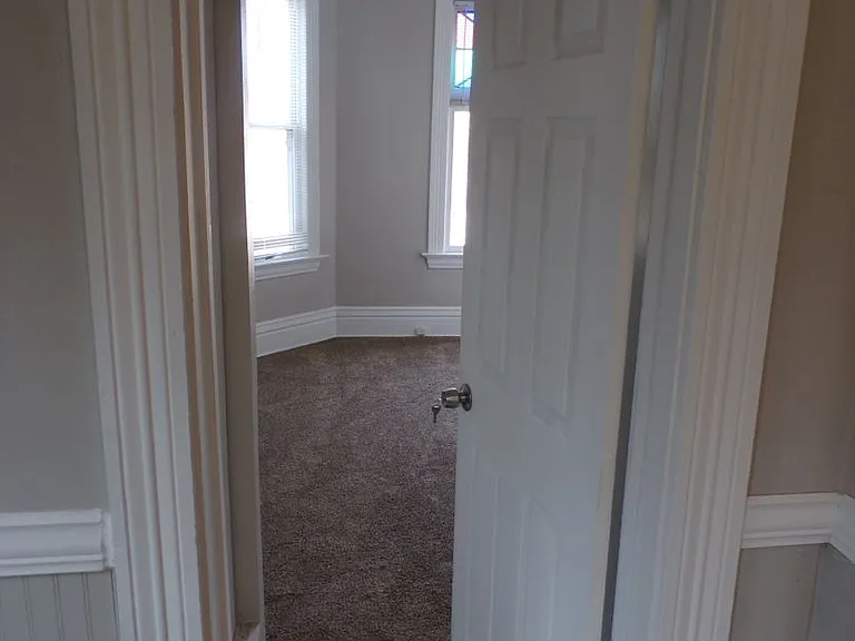 505 N Main St — Photo 16