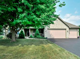3740 White Tail Dr, Wonder Lake, IL