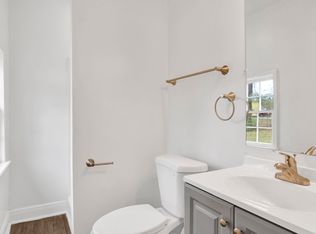 2365 N Dog River Dr, Mobile, AL 36605