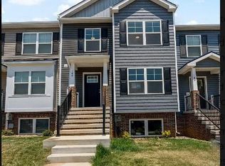146 Carnes Way, Martinsburg, WV 25403