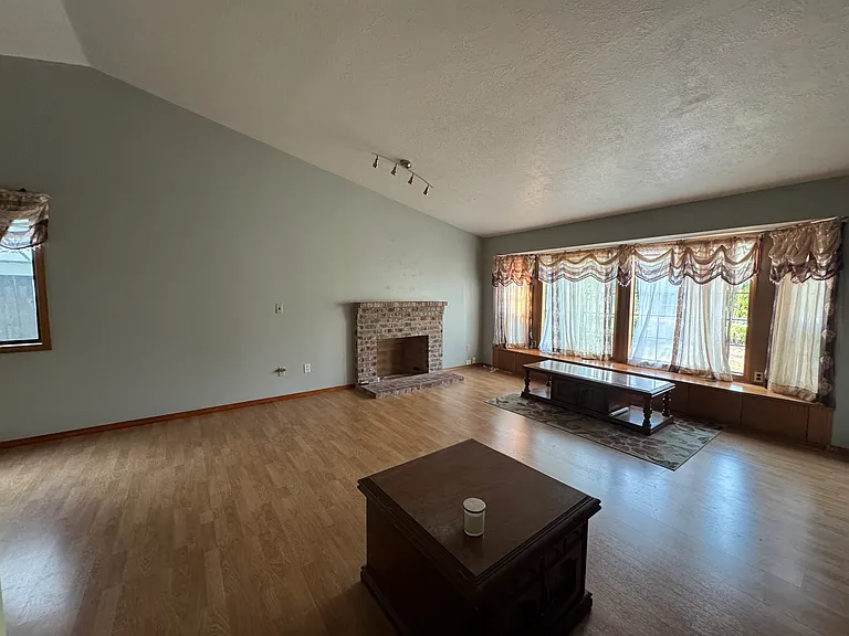 7610 SE Taggart Ct — Photo 4