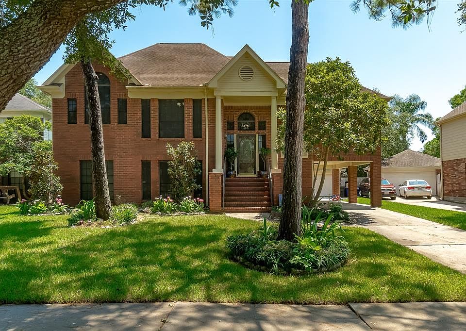1st image of 2111 Shadow Bay Cir