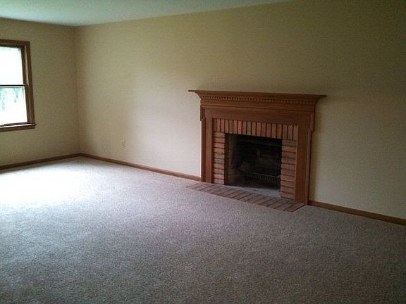 3rd image of 267 Westgate Dr