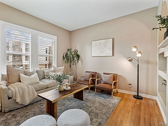5th image of 2825 Wyandot Street