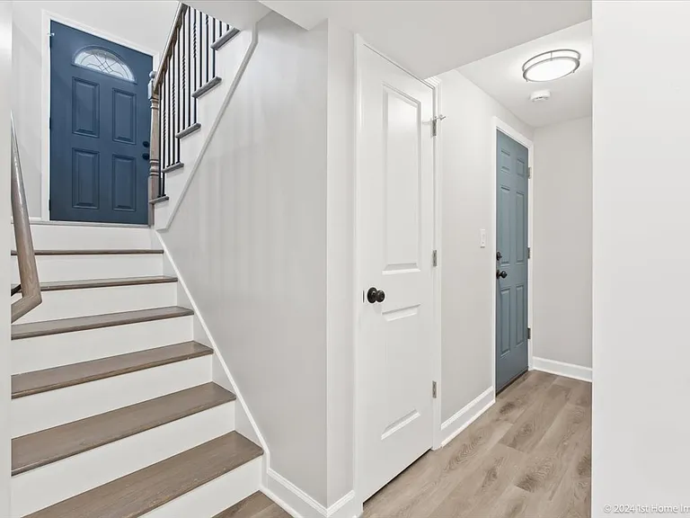 741 Yates Ave — Photo 9