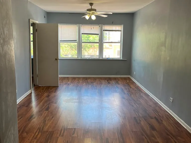 2419 W North Ave #2 — Photo 6